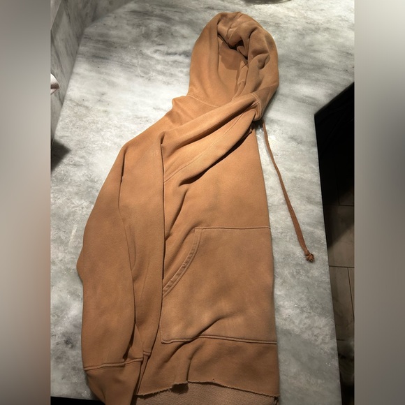 american eagle sweater, size medium, lightly worn - Picture 2 of 2